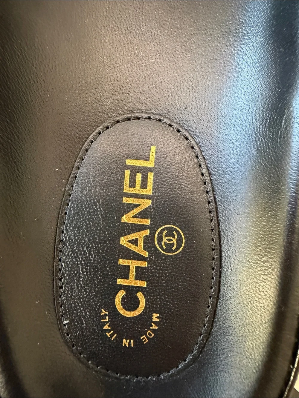 CHANEL iconic interlocking